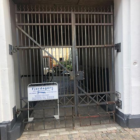 Nyrenoveret Charmerende Lejlighed I Odense C! 아파트 외부 사진