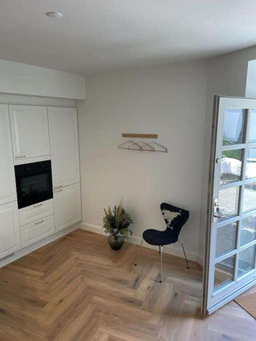 Nyrenoveret Charmerende Lejlighed I Odense C! 아파트 외부 사진