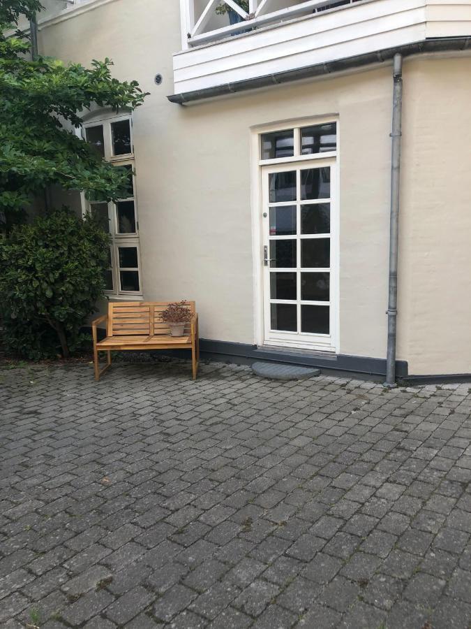 Nyrenoveret Charmerende Lejlighed I Odense C! 아파트 외부 사진