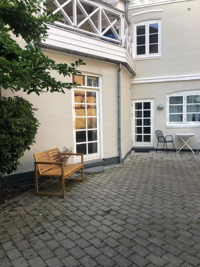 Nyrenoveret Charmerende Lejlighed I Odense C! 아파트 외부 사진